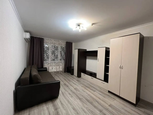 Продам двухкомнатную (2-комн.) квартиру, им. писателя Знаменского пр-кт, 17, Краснодар г