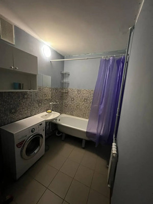 Продам двухкомнатную (2-комн.) квартиру, им. писателя Знаменского пр-кт, 17, Краснодар г