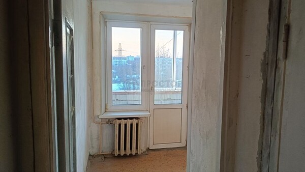 Продам двухкомнатную (2-комн.) квартиру, Открытое ш, 28к6, Москва г