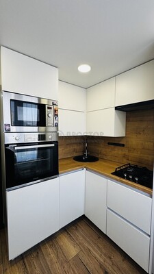 Продам трехкомнатную (3-комн.) квартиру, Дмитровское ш, 43к1, Москва г