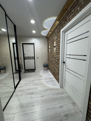 Продам двухкомнатную (2-комн.) квартиру, им. Героя Владислава Посадского ул, 22, Краснодар г