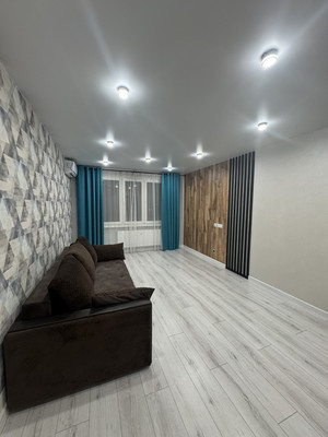 Продам двухкомнатную (2-комн.) квартиру, им. Героя Владислава Посадского ул, 22, Краснодар г