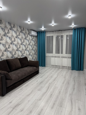 Продам двухкомнатную (2-комн.) квартиру, им. Героя Владислава Посадского ул, 22, Краснодар г