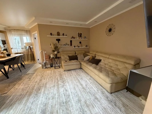 Продам трехкомнатную (3-комн.) квартиру, Кирова ул, 12к1, Люберцы г