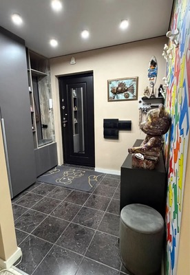 Продам трехкомнатную (3-комн.) квартиру, Кирова ул, 12к1, Люберцы г