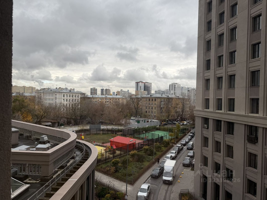 Продам двухкомнатную (2-комн.) квартиру, Берзарина ул, 28кАк1, Москва г