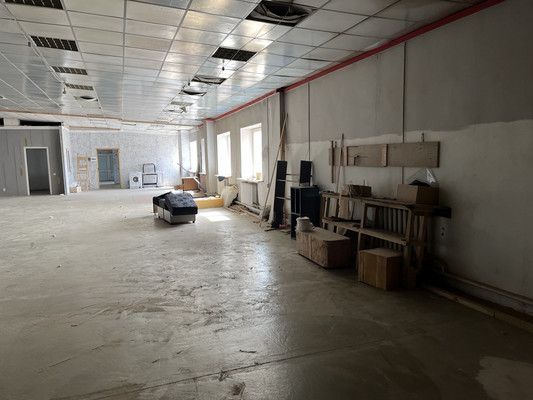 Сдам коммерческое помещение 436 м2, Затонская ул, 18/1, Красноярск г