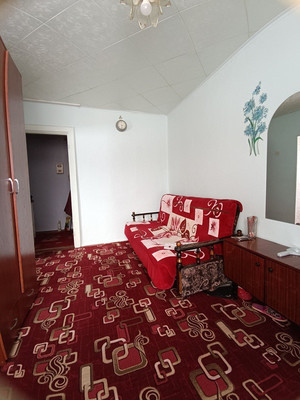 Продам однокомнатную (1-комн.) квартиру, Малахова ул, 64, Барнаул г