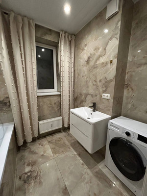 Продам трехкомнатную (3-комн.) квартиру, Зеленые аллеи б-р, 11, Видное г