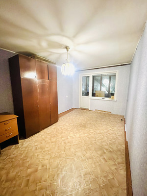 Продам двухкомнатную (2-комн.) квартиру, Сивкова ул, 3, Пермь г