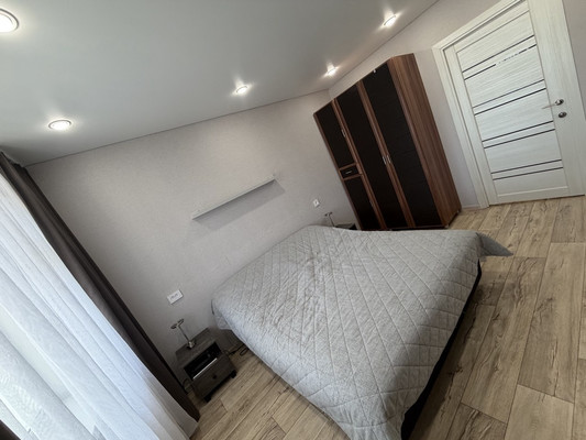 Продам двухкомнатную (2-комн.) квартиру, Водонасосная ул, 66, Комсомольск-на-Амуре г