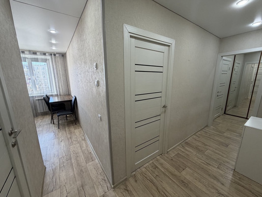 Продам двухкомнатную (2-комн.) квартиру, Водонасосная ул, 66, Комсомольск-на-Амуре г