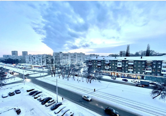 Продам двухкомнатную (2-комн.) квартиру, Кольцевая ул, 195, Уфа г