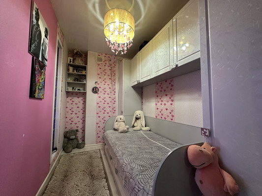 Продам однокомнатную (1-комн.) квартиру, Внуковский мкр, 21, Дмитров г