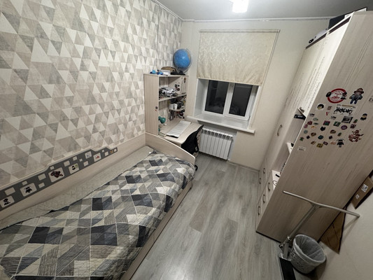 Продам многокомнатную квартиру, Свердлова ул, 10, Ишим г