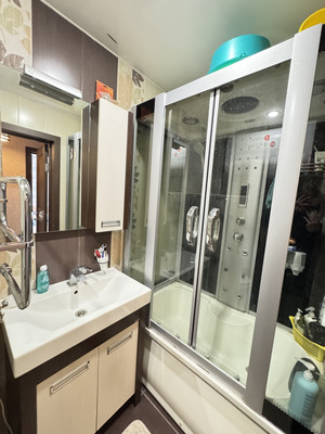 Продам многокомнатную квартиру, Свердлова ул, 10, Ишим г