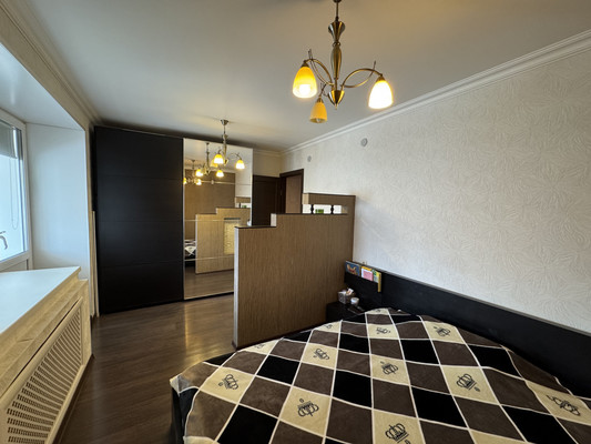 Продам многокомнатную квартиру, Свердлова ул, 10, Ишим г