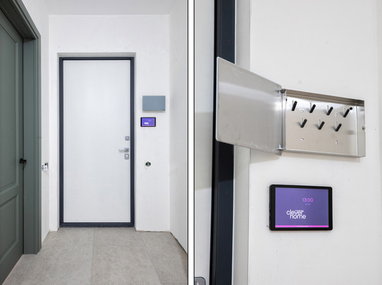 Продам трехкомнатную (3-комн.) квартиру, Малая Зеленина ул, 4, Санкт-Петербург г