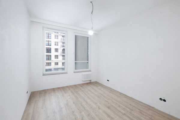 Продам трехкомнатную (3-комн.) квартиру, Малая Зеленина ул, 4, Санкт-Петербург г