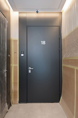 Продам трехкомнатную (3-комн.) квартиру, Малая Зеленина ул, 4, Санкт-Петербург г