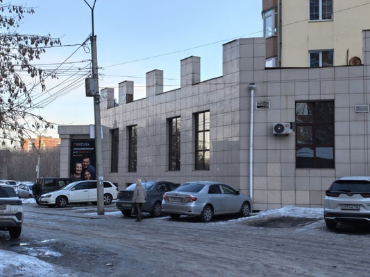 Продам торговое помещение 91 м2, Пискунова ул, 150/1, Иркутск г