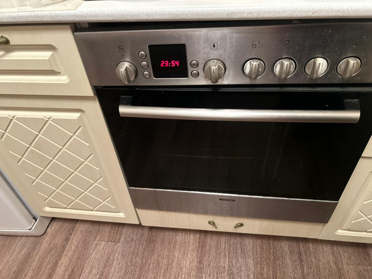 Продам однокомнатную (1-комн.) квартиру, Школьная (Западный мкр.) ул, 1к2, Октябрьский рп