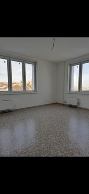 Продам многокомнатную квартиру, Лесников ул, 57, Красноярск г