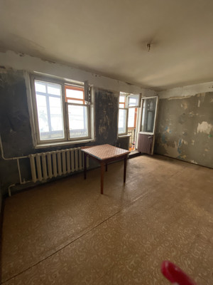 Продам 2-комн. в 4-комн. квартире, Школьная ул, 11, Икша рп