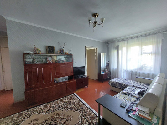 Продам трехкомнатную (3-комн.) квартиру, Байсултанова ул, 10, Нальчик г