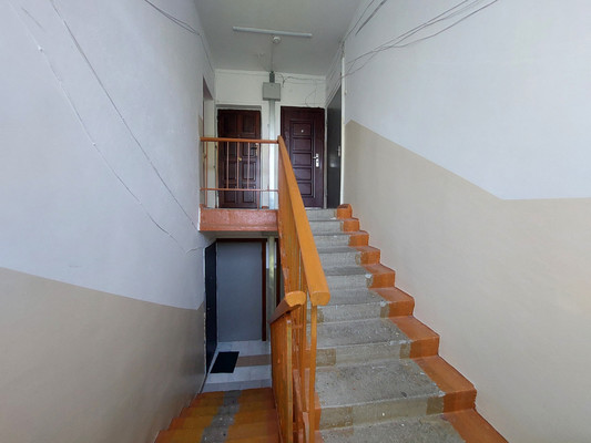 Продам трехкомнатную (3-комн.) квартиру, Байсултанова ул, 10, Нальчик г