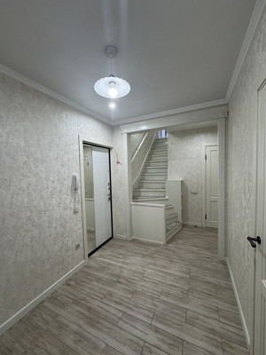 Продам многокомнатную квартиру, Шортанова ул, 17ка, Нальчик г