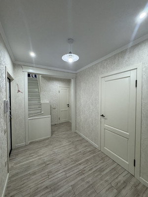 Продам многокомнатную квартиру, Шортанова ул, 17ка, Нальчик г