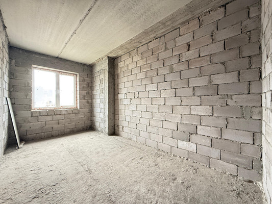 Продам трехкомнатную (3-комн.) квартиру, Толстого ул, 180кб, Нальчик г