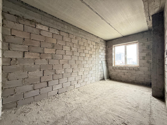 Продам трехкомнатную (3-комн.) квартиру, Толстого ул, 180кб, Нальчик г