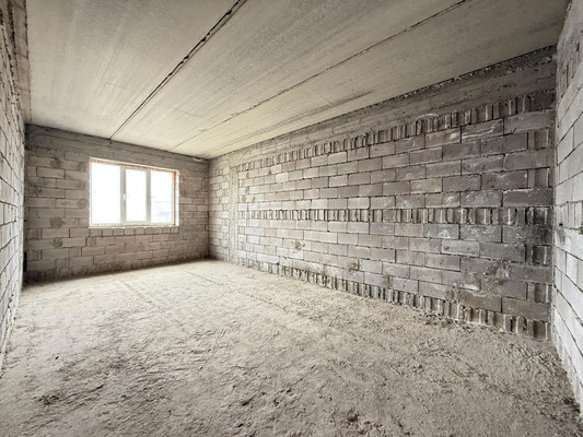 Продам трехкомнатную (3-комн.) квартиру, Толстого ул, 180кб, Нальчик г