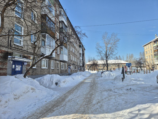 Продам двухкомнатную (2-комн.) квартиру, Химградская ул, 1, Пермь г