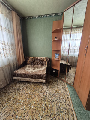 Продам двухкомнатную (2-комн.) квартиру, Юности ул, 41, Нижний Тагил г