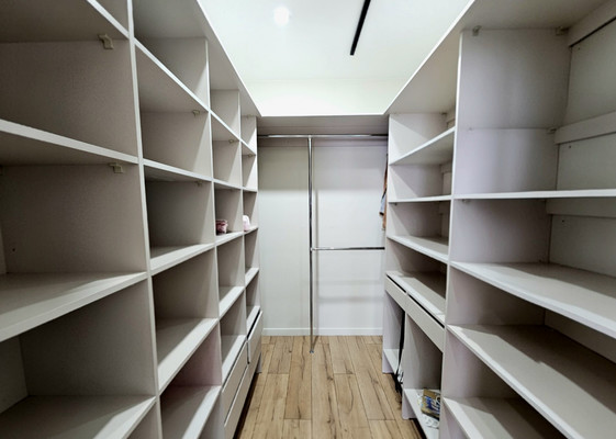 Продам коттедж, Восточная ул, 82, Ханты-Мансийск г, 0 км от города