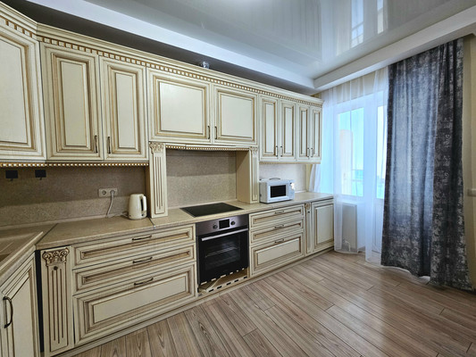 Продам двухкомнатную (2-комн.) квартиру, Промышленная ул, 7, Ханты-Мансийск г