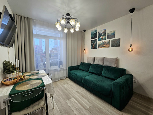 Продам двухкомнатную (2-комн.) квартиру, Строителей ул, 111, Ханты-Мансийск г