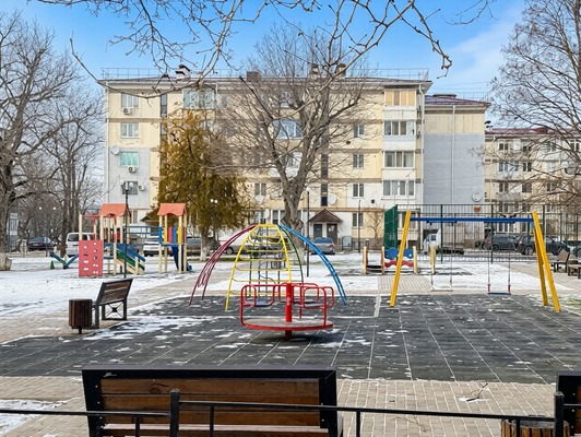 Продам трехкомнатную (3-комн.) квартиру, Ленина ул, 3, Почтовое пгт