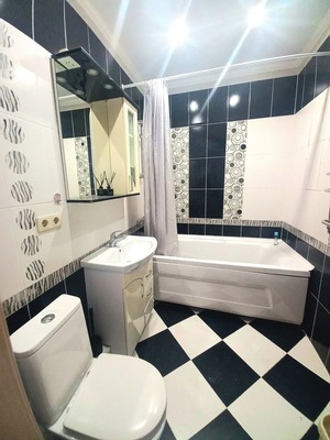 Продам однокомнатную (1-комн.) квартиру, Лазурная ул, 14, Анапа г