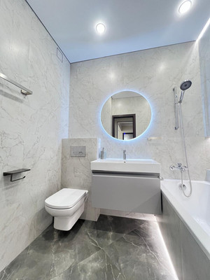 Продам трехкомнатную (3-комн.) квартиру, Южная ул, 27, Новороссийск г