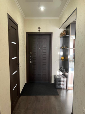 Продам трехкомнатную (3-комн.) квартиру, Южная ул, 27, Новороссийск г