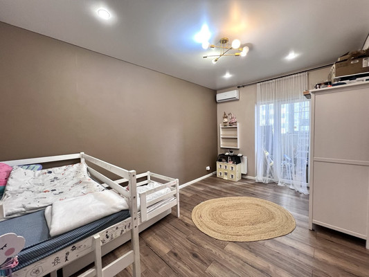 Продам двухкомнатную (2-комн.) квартиру, Шевченко ул, 22, Новороссийск г