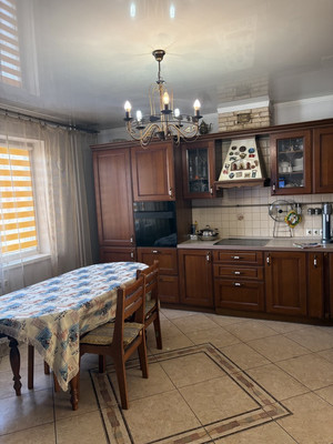 Продам трехкомнатную (3-комн.) квартиру, Молокова ул, 66, Красноярск г