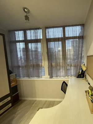 Продам трехкомнатную (3-комн.) квартиру, Чистопольская ул, 82, Казань г