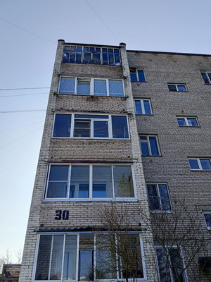 Продам двухкомнатную (2-комн.) квартиру, 60 лет Октября ул, 30, Кимры г