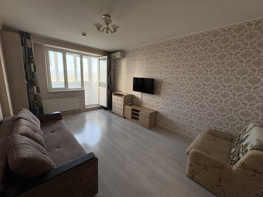 Продам однокомнатную (1-комн.) квартиру, Ленина пр-кт, 91а, Новороссийск г