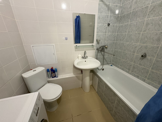 Продам однокомнатную (1-комн.) квартиру, Ленина пр-кт, 91а, Новороссийск г